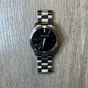 Men’s silver Michael Kors watch